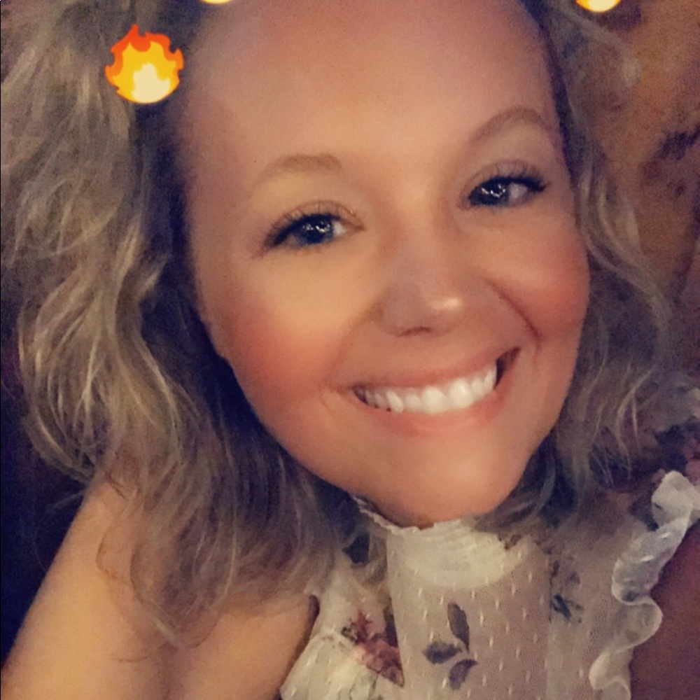 Meet your Posher, Jennifer